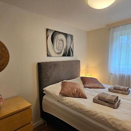 B&B Rooms Husavik 3 Bagian luar foto