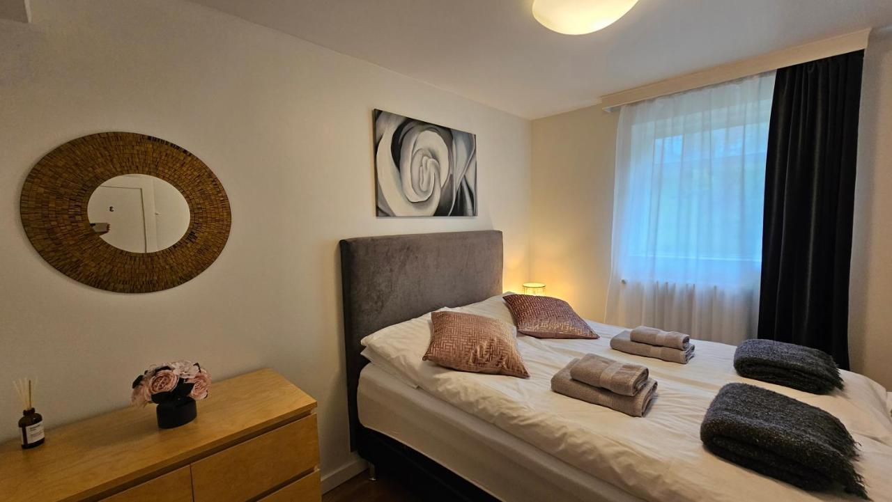 B&B Rooms Husavik 3 Bagian luar foto